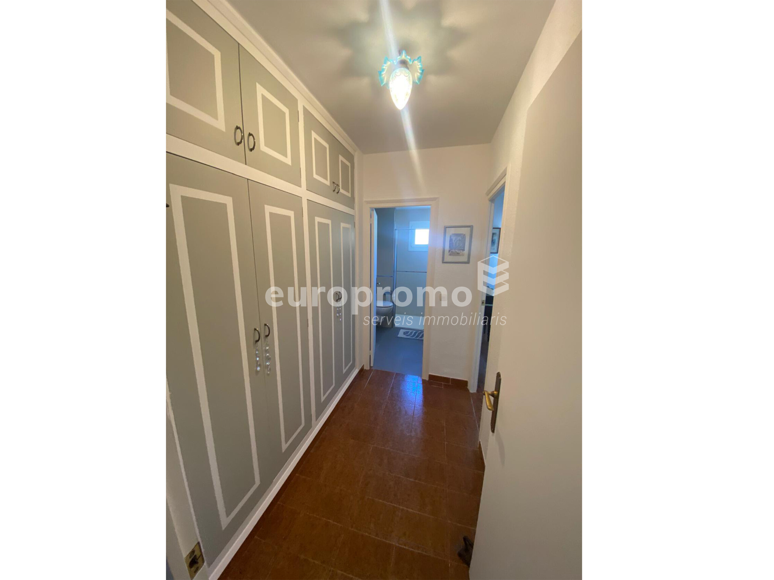 Espectacular casa de lujo situada en Canet d'Adri!!